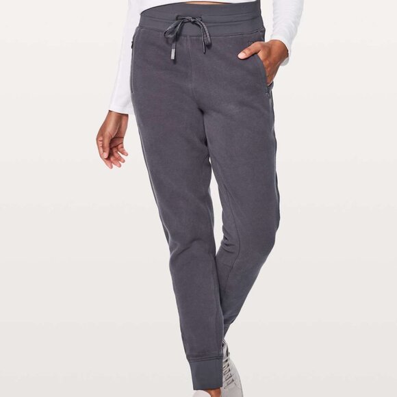 [Lululemon] Get Going Jogger in Dark Shadow 8 - Picture 1 of 11